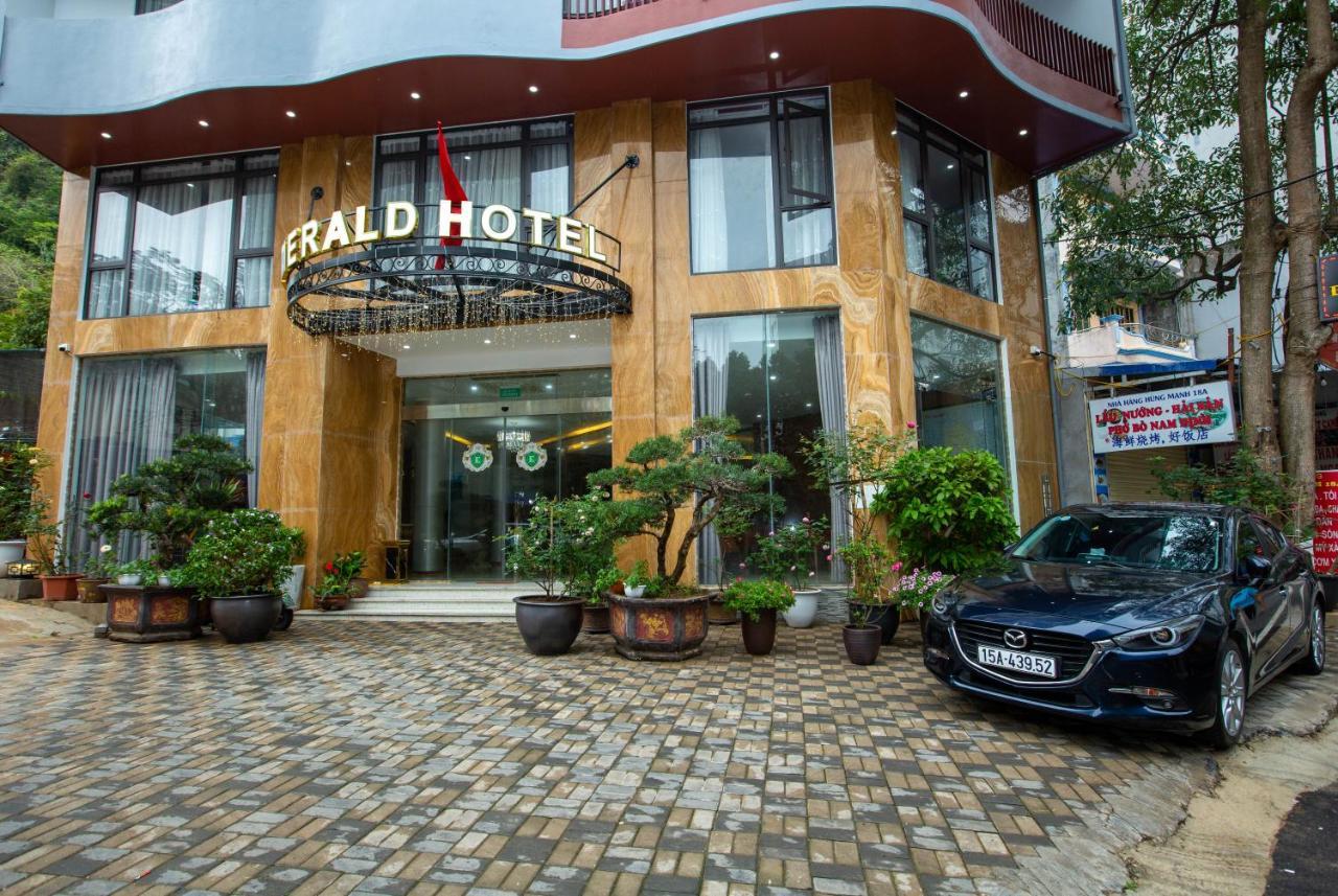Emerald Hotel Cat Ba Dong Khe Sau Eksteriør billede